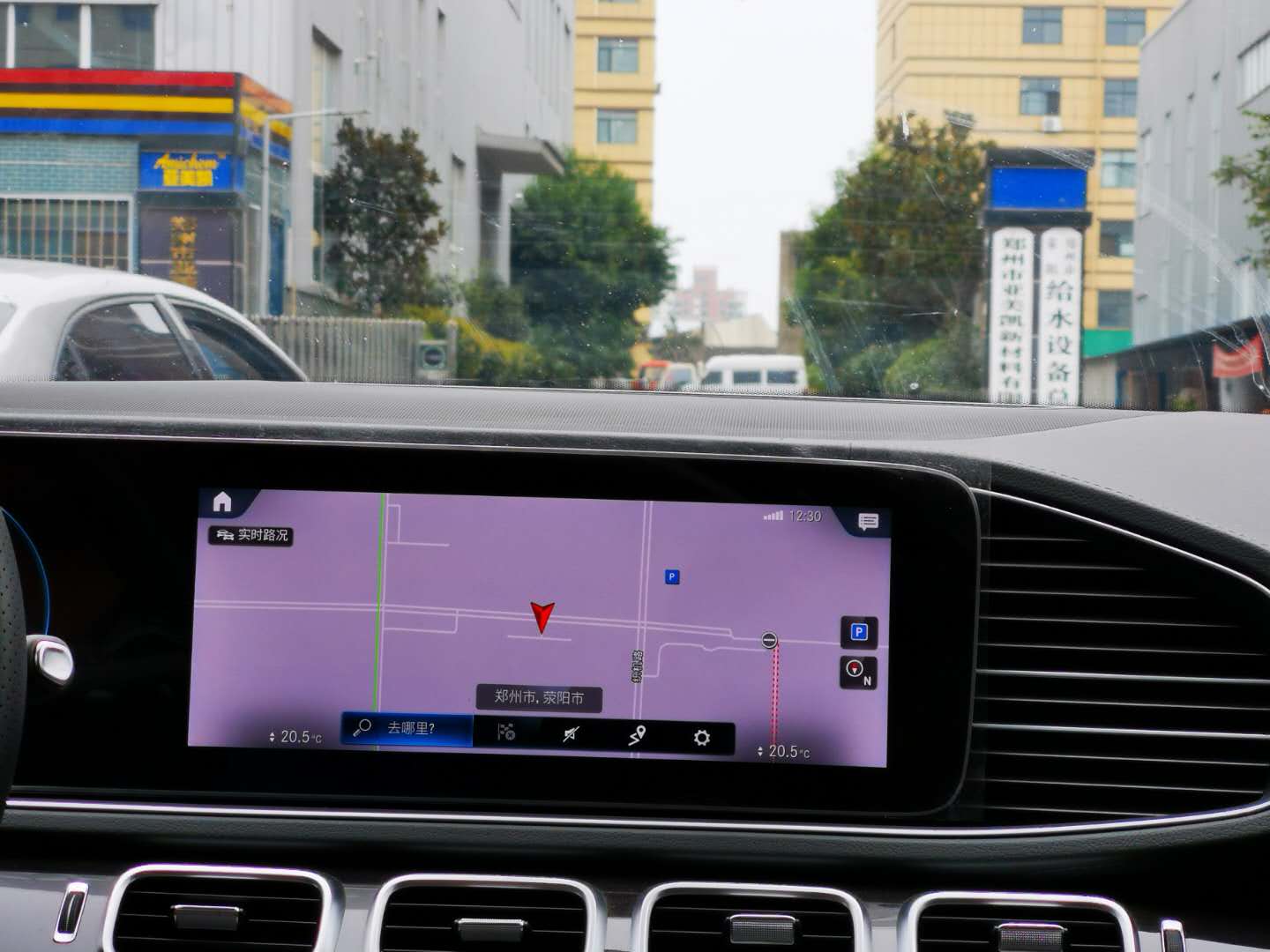 AG泛亚电竞官网（中国）有限公司官网在车载玻璃上的运用